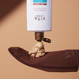 Clear Tanning Mousse - Wodna pianka samoopalająca  wersja bezbarwna